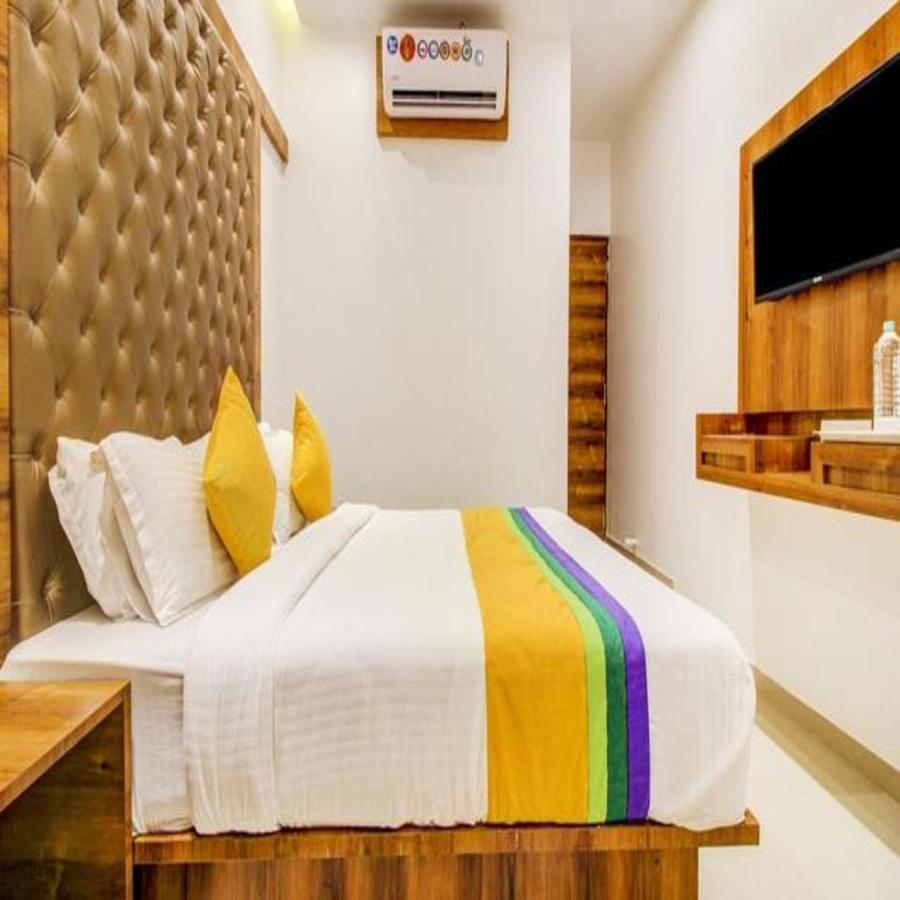 Hotel Riva International Goregaon- Near Nesco Mumbai Bagian luar foto