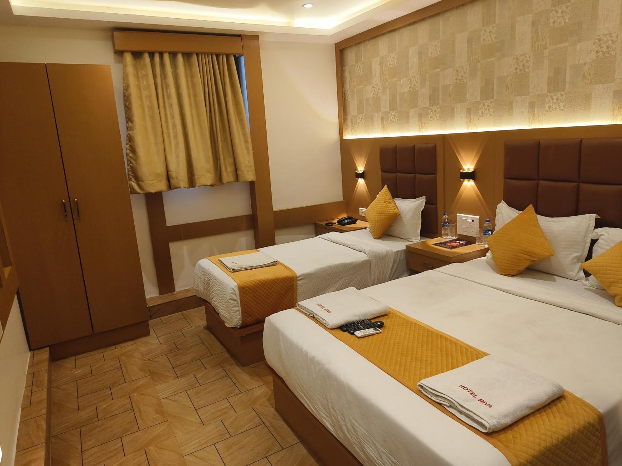 Hotel Riva International Goregaon- Near Nesco Mumbai Bagian luar foto